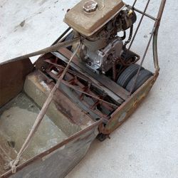 Lawnmower