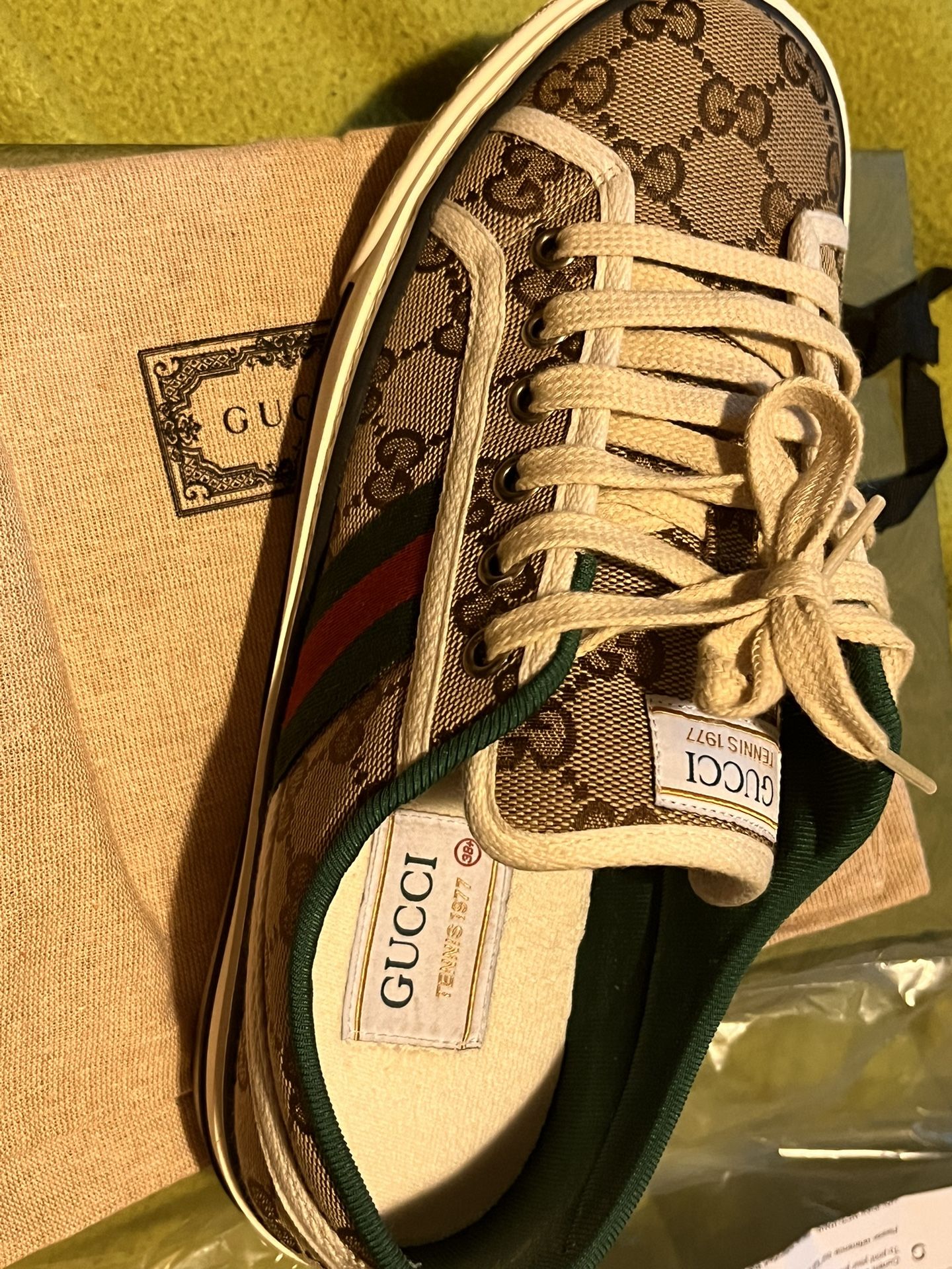 Woman’s Gucci Sneakers 