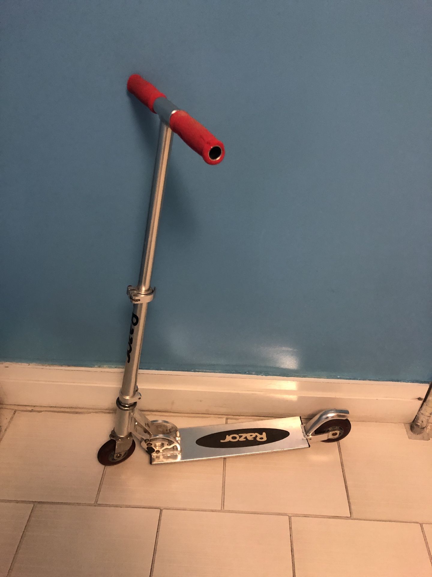 Razor A Kick Scooter - Red, (13003A-RD)