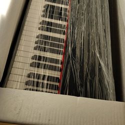 88  Mellcom Weighted Keys Keyboard. Perfect For Students. 