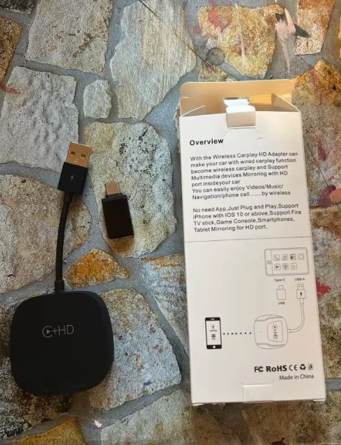 Wireless Video carplay adapter