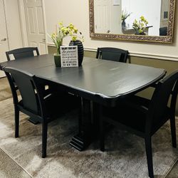 Gorgeous Farmhouse Dining Table Set 