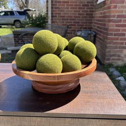 Fruit Bowl And Decor Balls