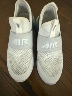 White Nike shoes size 7 great condition