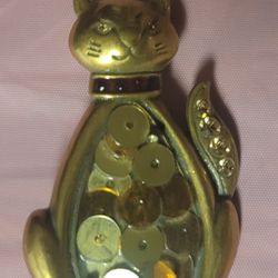 Cat Broach 