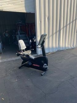 Life Fitness  Integrity Recumbent Bike CLSR