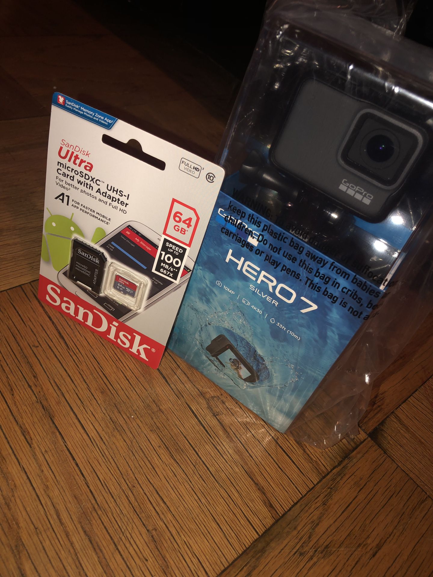 GoPro Hero 7 w/microSDXC UHS card