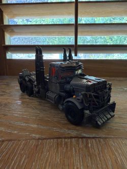 Transformers Studio Series Scourge (READ DESCRIPTION!!!)