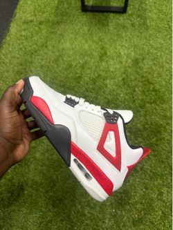 Red cement Jordan retro 4s