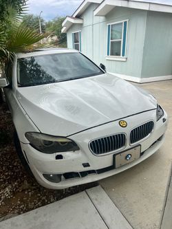 BMW 5 Series White Sedan – Damaged