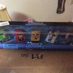 2000 5pack Muscle Machines