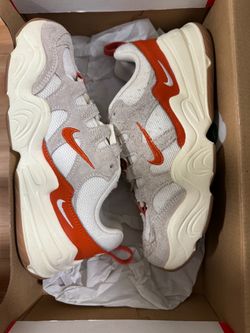 Nike Tech Hera 'Sail Light Orewood Brown