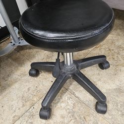 Lash Stool 