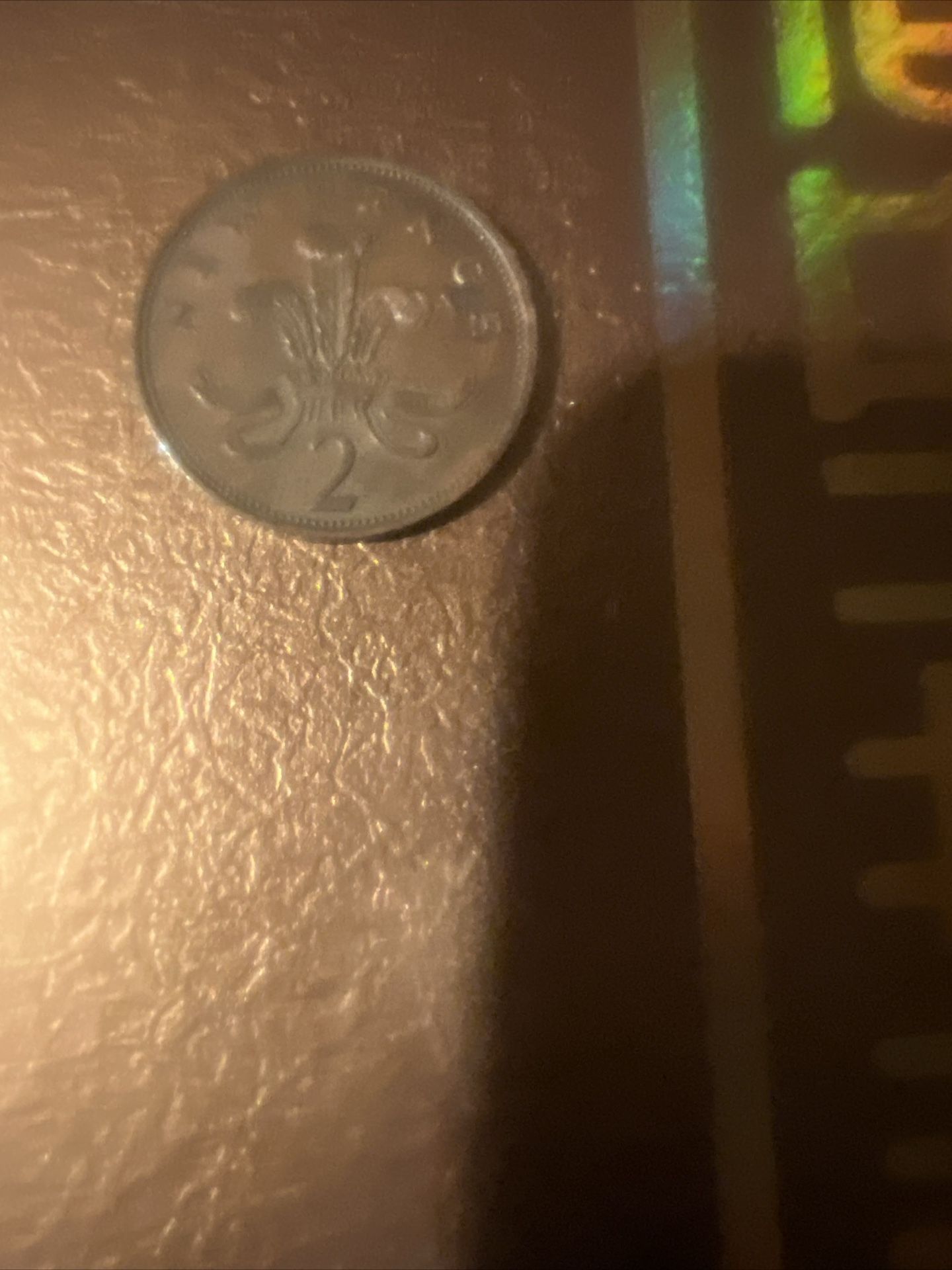 Rare Queen Elizabeth 1975 NEW PENCE coin