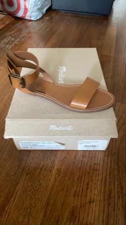 Madewell ankle strap sandal size 5