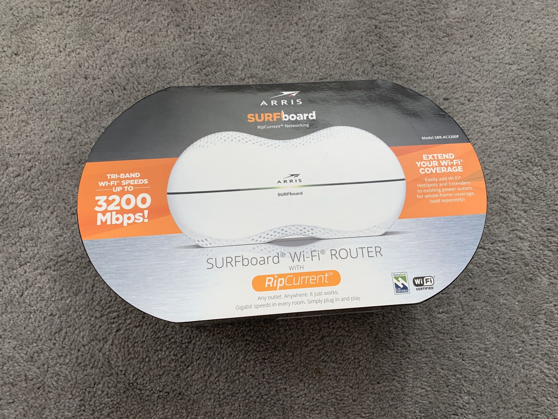 Arris Surfboard WiFi router, new open box