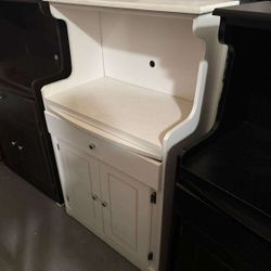 Small Kitchen Gabinet!!