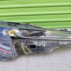Toyota corolla headlight