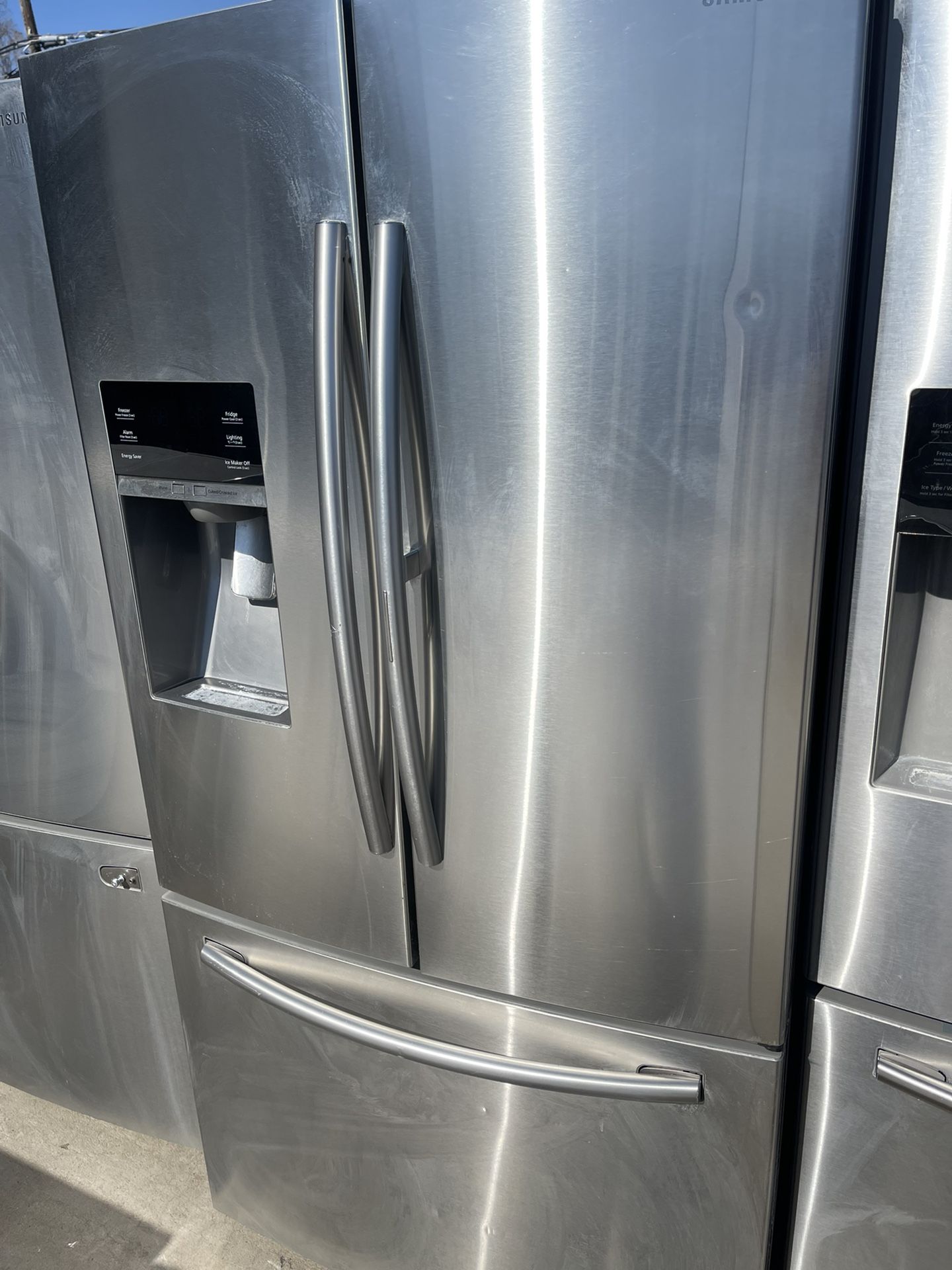 Samsung Beverage door refrigerator