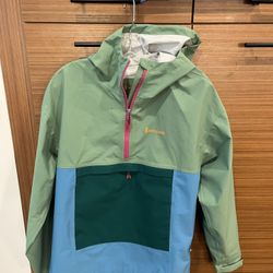 Women’s Outdoor Gear Misc. Cotopaxi, Columbia, Patagonia, Dakine