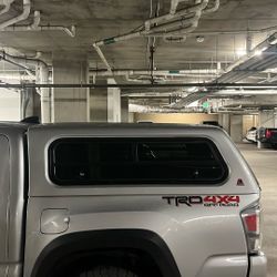 Leer Hard Shell For Truck