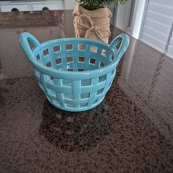 Weaved little bull made out of porcelain