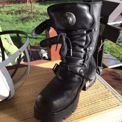 New rock, boots, and shoes