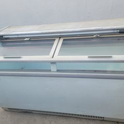 Comercial Refrigerator