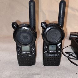 Business Band Radios Motorola CLS1110