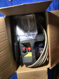 1600 PSI Pressure Washer Ryobi 💥💥☀️☀️👍🏽👍🏽. Only 45 each Complete mañana only ⌛️⌛️⌛️