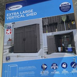 SUNCAST EXTRA LARGE VERTICAL SHED 