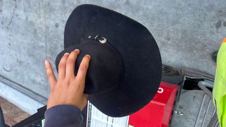 Calzatti High Quality Hat