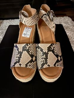 Nine West Snake Skin Sandals Size 9.5