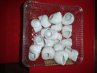 Vintage snow white porcelain snail shell escargot serving dishes 18 count