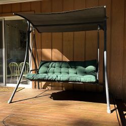 Outdoor Swing 