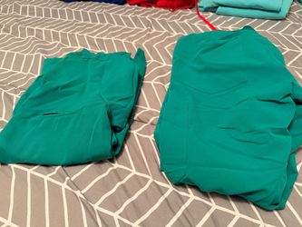 Mandala emerald green xs/xxs petite scrubs