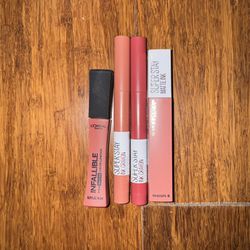 Lipstick Bundle-only Tried On Hand