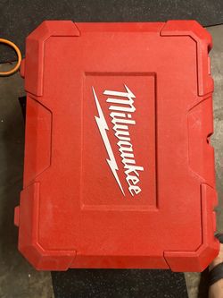 Milwaukee chipping hammer