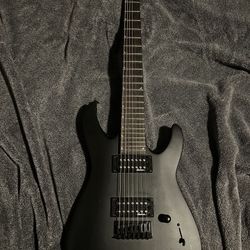 electric GUITAR  matte black