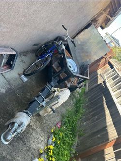Motorcycle haul trailer with pink slip