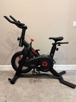 Echelon Connect Sport Indoor Cycling Bike — Excellent Condition,Barely Used