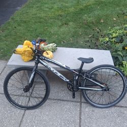 BMX Bike 20" Chase Edge 3