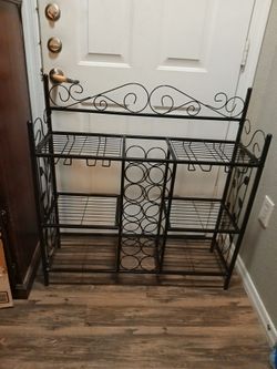 Vine & Leaf Black Iron Display  Rack Stand