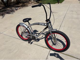 Nirve rat rod beach cruiser