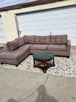 Sectional couch