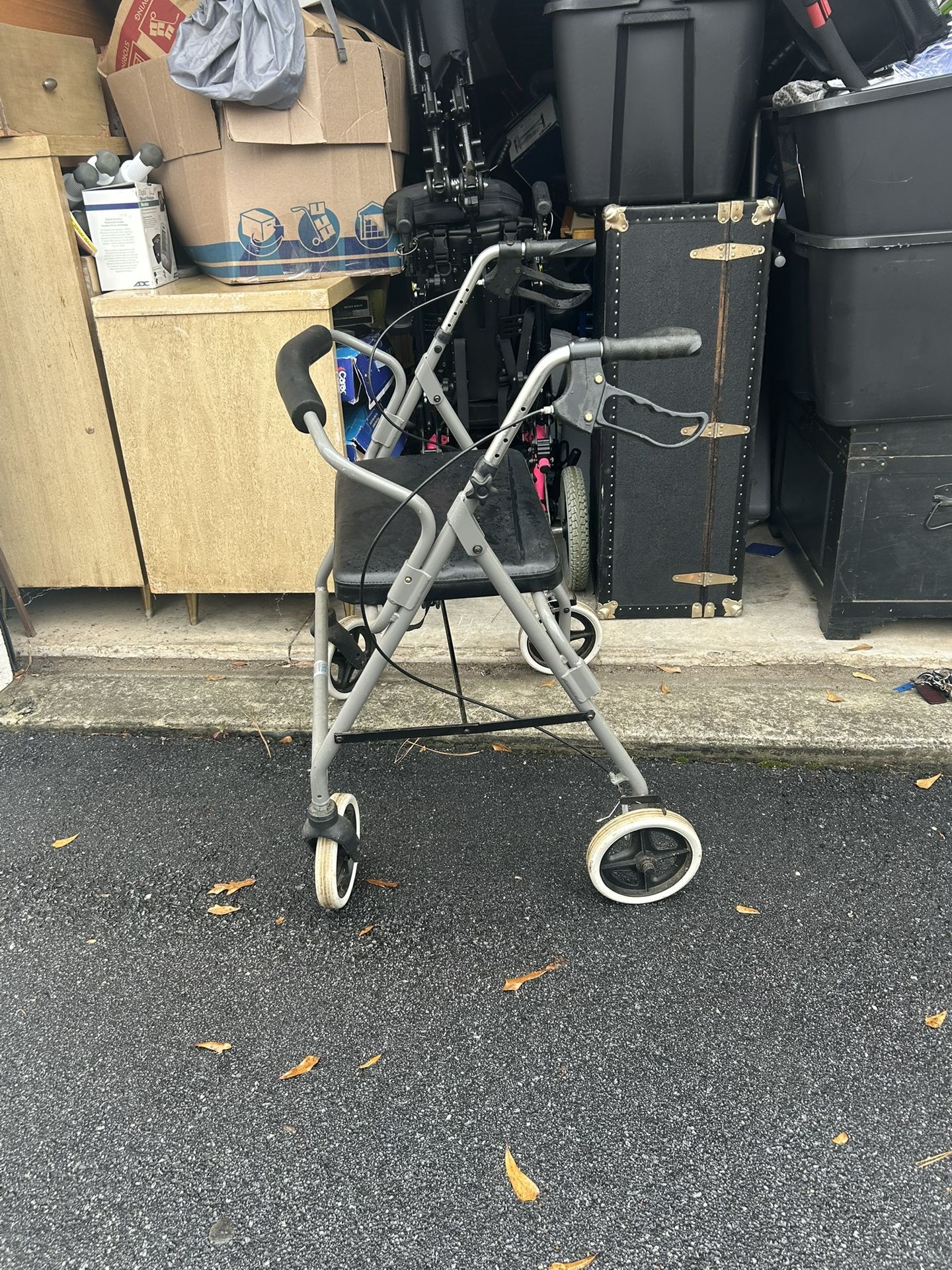 DMI Extra Large Bariatric Foldable Walker Rollator