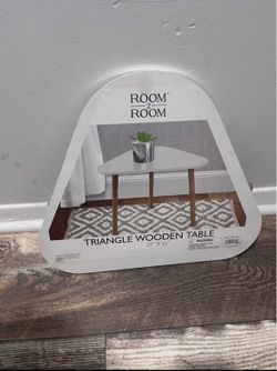 Brand New Triangle Table