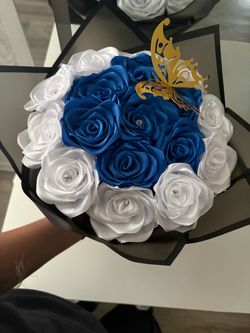 Ribbon Roses Bouquet