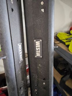 2019-2024 RAM 2500  Side steps