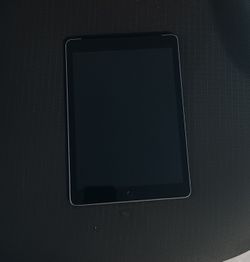 Apple iPad For Sale....Read Description